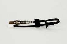 Load image into Gallery viewer, 18014 Oxygen Sensor Bosch Canada