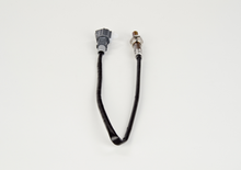 Load image into Gallery viewer, 18033 Oxygen Sensor Bosch Canada
