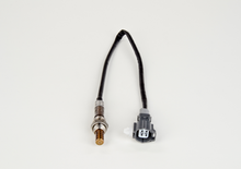 Load image into Gallery viewer, 18033 Oxygen Sensor Bosch Canada