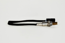 Charger l'image dans la galerie, 18063 Wide-band Oxygen Sensor Bosch Canada