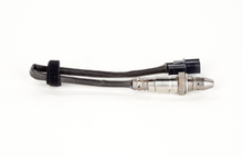 Load image into Gallery viewer, 18064 Wide-band Oxygen Sensor Bosch Canada