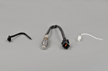 Load image into Gallery viewer, 18077 Oxygen Sensor Bosch Canada