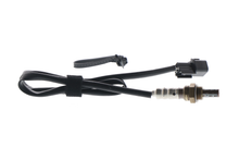 Load image into Gallery viewer, 18153 Oxygen Sensor Bosch Canada