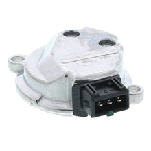 Load image into Gallery viewer, 1CS132 Engine Camshaft Position Sensor Motorad