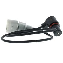 Load image into Gallery viewer, 1KR172 Engine Crankshaft Position Sensor Motorad