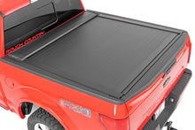 Load image into Gallery viewer, 46410551 Retractable Bed Cover - 5'7" Bed - Ford F-150 (21-23)/F-150 Lightning (2022) Rough Country Canada