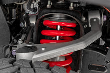 Load image into Gallery viewer, 73200 2.5 Inch Lift Kit - TRD Pro - Toyota Tundra 4WD (2022-2023) Rough Country Canada