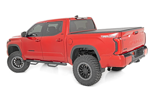 72002 Nerf Steps - Cab Length - Crew Max - Toyota Tundra 2WD/4WD (22-23) Rough Country Canada