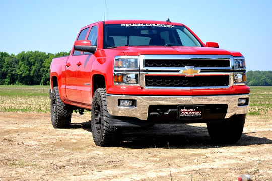 1307 2 Inch Leveling Kit - Chevy/GMC 1500 Truck (07-18) / SUV (07-20) Rough Country Canada