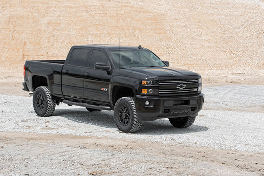 95940 3.5 Inch Lift Kit - M1 - Chevy/GMC 2500HD/3500HD (11-19) Rough Country Canada