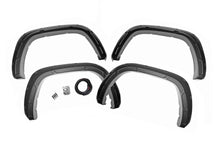 Charger l'image dans la galerie, A-T02224-RCGB Defender Pocket Fender Flare - Gloss Black - Toyota Tundra (22-23) Rough Country Canada