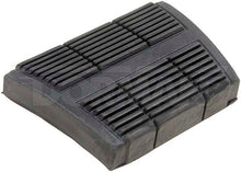Charger l'image dans la galerie, 20732 Clutch Pedal Pad Dorman - HELP Canada
