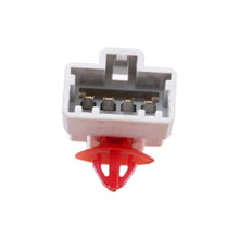 Load image into Gallery viewer, 21-0589 Power Window Motor and Regulator Assembly Trakmotive Canada