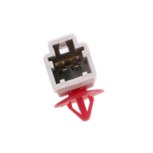 Load image into Gallery viewer, 21-0590 Power Window Motor and Regulator Assembly Trakmotive Canada