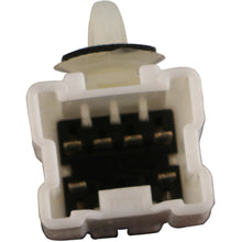 Load image into Gallery viewer, 21-1611 Power Window Motor and Regulator Assembly Trakmotive Canada