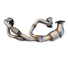 Load image into Gallery viewer, 210267 Tectonic Catalytic Converter with Integrated Exhaust Manifold Canada