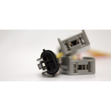 Load image into Gallery viewer, 22-0025 Power Window Motor Trakmotive Canada