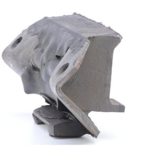 Charger l'image dans la galerie, 2204 Engine Mount Anchor Canada