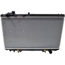 Load image into Gallery viewer, 221-3121 Radiator Denso Auto Parts Canada
