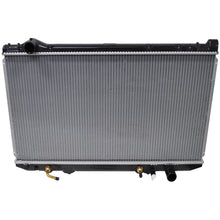Load image into Gallery viewer, 221-3122 Radiator Denso Auto Parts Canada
