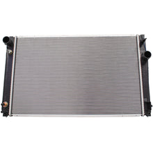 Load image into Gallery viewer, 221-3162 Radiator Denso Auto Parts Canada
