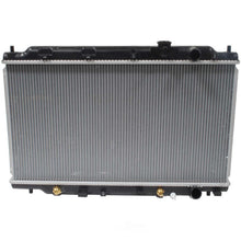 Charger l'image dans la galerie, 221-3212 Radiator Denso Canada