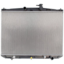 Load image into Gallery viewer, 221-9351 Radiator Denso Auto Parts Canada