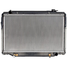 Load image into Gallery viewer, 221-9362 Radiator Denso Auto Parts Canada
