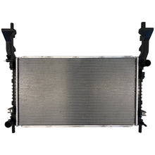 Load image into Gallery viewer, 221-9424 Radiator Denso Auto Parts Canada