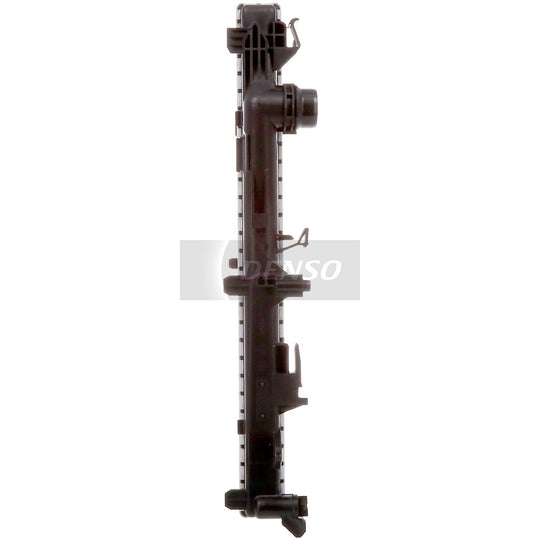 221-9640 Radiator Denso Auto Parts Canada