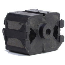 Charger l'image dans la galerie, 2447 Engine Mount Anchor Canada