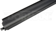 Charger l'image dans la galerie, 25860 Door Belt Molding Dorman - HELP Canada