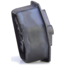 Charger l'image dans la galerie, 2670 Engine Mount Anchor Canada