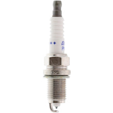 Load image into Gallery viewer, 3134 Spark Plug - Double Platinum Denso Auto Parts Canada