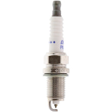Charger l'image dans la galerie, 3175 Spark Plug - Double Platinum Denso Auto Parts Canada