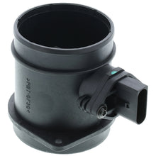 Charger l'image dans la galerie, 3MF301 Mass Air Flow Sensor with Housing Assembly Motorad
