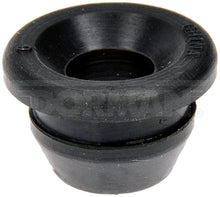 Charger l'image dans la galerie, 42058 PCV Valve Grommet Dorman - HELP Canada