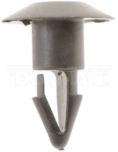 Charger l'image dans la galerie, 45510 Splash Shield Clip Dorman - Autograde Canada