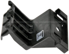 Load image into Gallery viewer, 46822 Bumper Bracket Dorman - HELP Canada