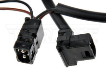 Charger l'image dans la galerie, 47240 Windshield Washer Nozzle Dorman - HELP Canada