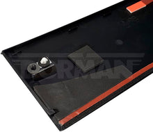 Charger l'image dans la galerie, 47877 Door Applique Dorman - HELP Canada