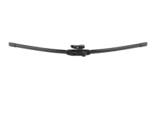 Charger l'image dans la galerie, 4842 Evolution Wiper Blade Bosch Canada