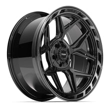 Load image into Gallery viewer, 4P55-22100-5D55-18BBT - 4Play 4P55 22X10 5X127 / 5X139.7 ET-18mm Gloss Black with Brushed Face &amp; Tinted Clear - 4Play Wheels Canada