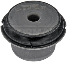 Charger l'image dans la galerie, 523-270 Differential Mount Bushing Dorman - OE Solutions Canada
