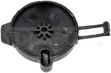 Charger l'image dans la galerie, 54220 Engine Coolant Reservoir Cap Dorman - HELP Canada