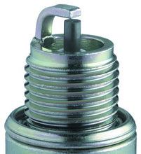 Charger l'image dans la galerie, 5539 NGK Standard Spark Plug NGK Canada