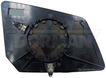 Charger l'image dans la galerie, 56075 Door Mirror Glass Dorman - HELP Canada