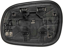 Charger l'image dans la galerie, 56799 Door Mirror Glass Dorman - HELP Canada
