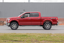 Charger l'image dans la galerie, 56930 2 Inch Lift Kit - Alum Spacer - Ford F-150 2WD/4WD (2014-2020) Rough Country Canada