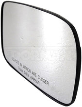 Load image into Gallery viewer, 56956 Door Mirror Glass Dorman - HELP Canada